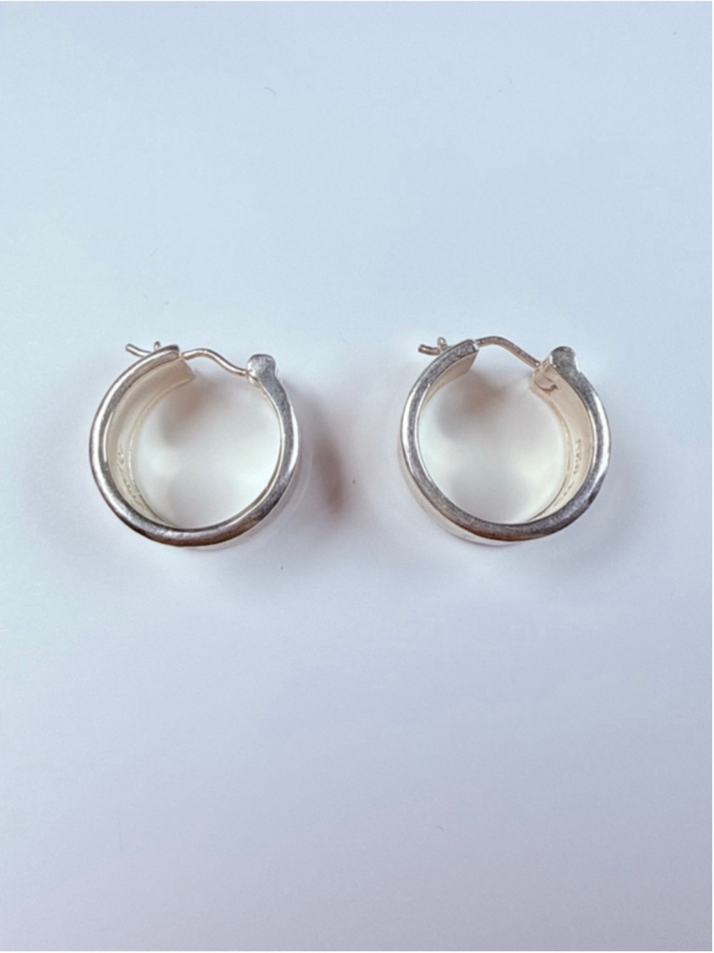 Tiffany & Co. 1837 Wide Huggie Hoop 925 Sterling Silver Earrings - Picture 3 of 12